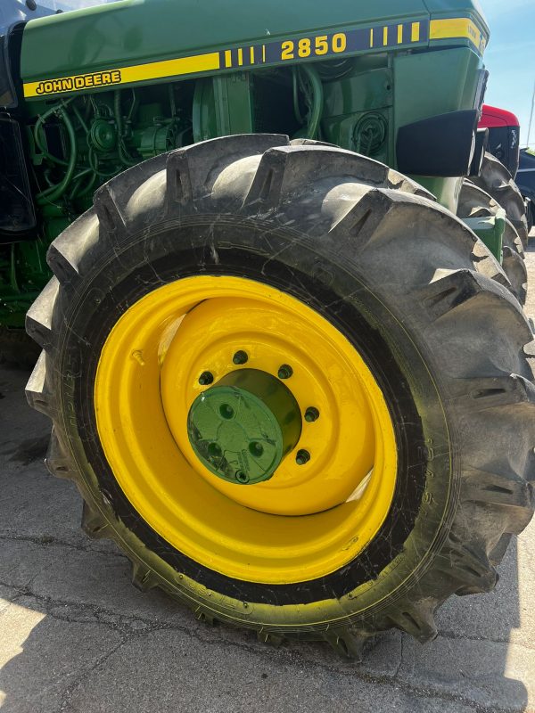JOHN DEERE 2850 - Imagen 8