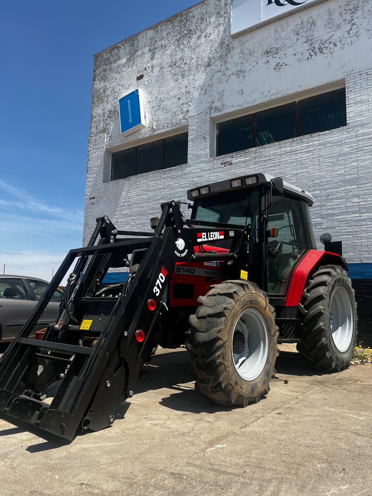 MASSEY FERGUSON 6140
