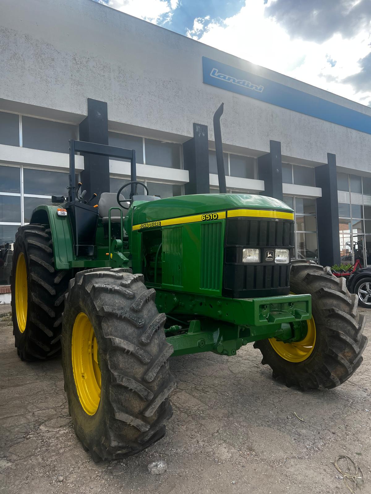 JOHN DEERE 6510 - Imagen 7