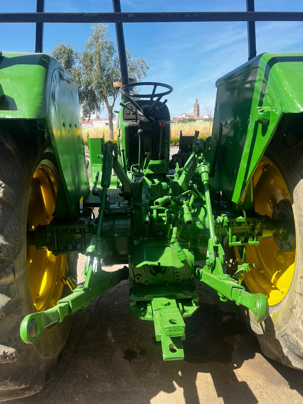 JOHN DEERE 2140 - Imagen 4