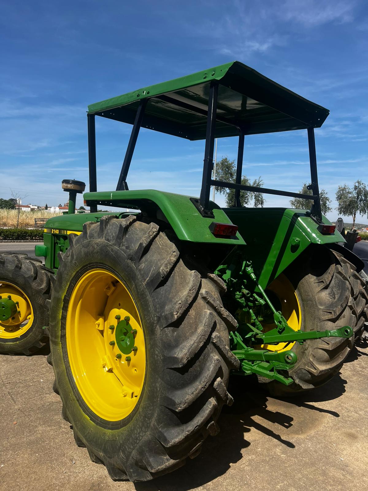 JOHN DEERE 2140 - Imagen 7