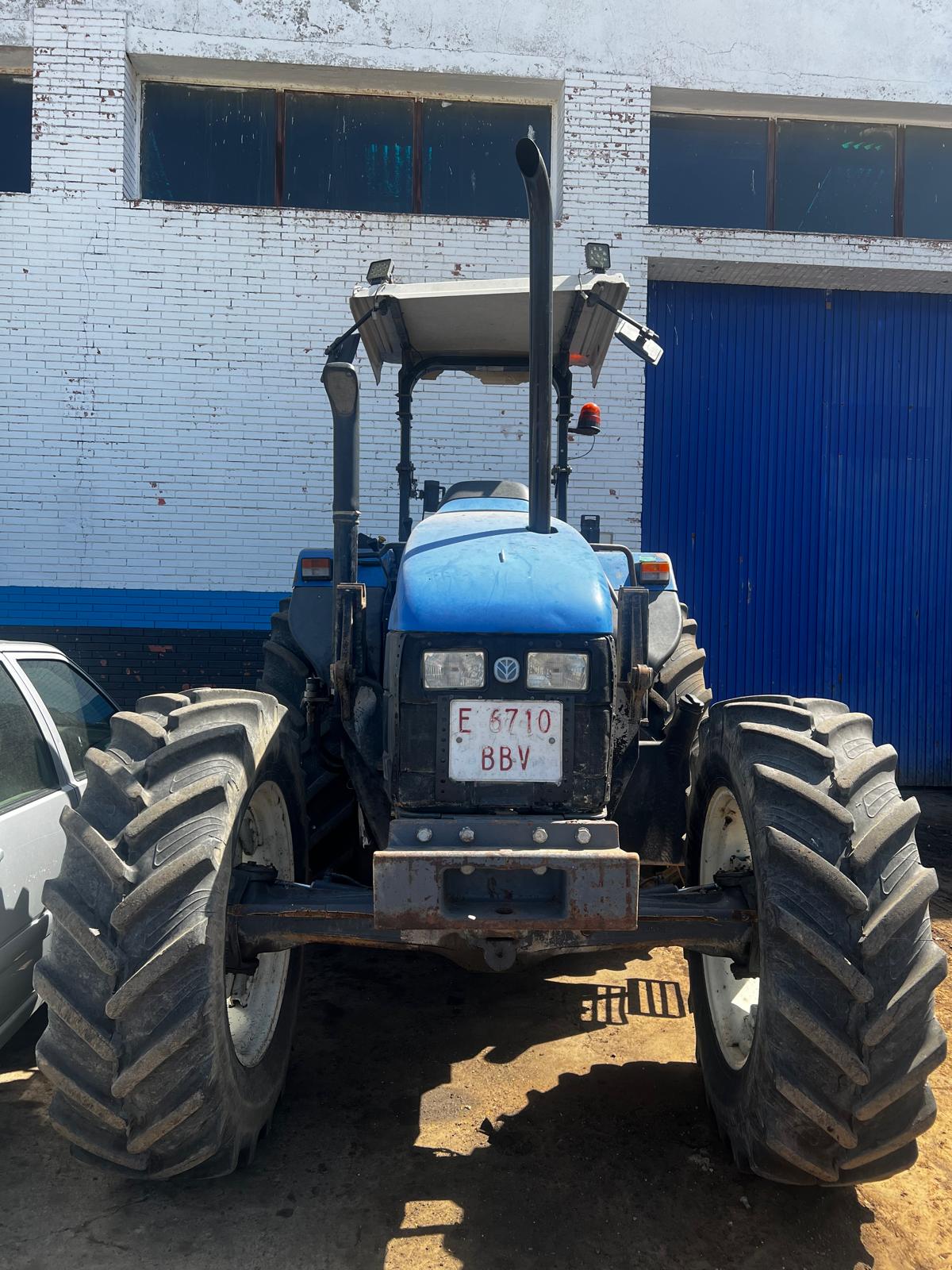 NEW HOLLAND TS90 - Imagen 5