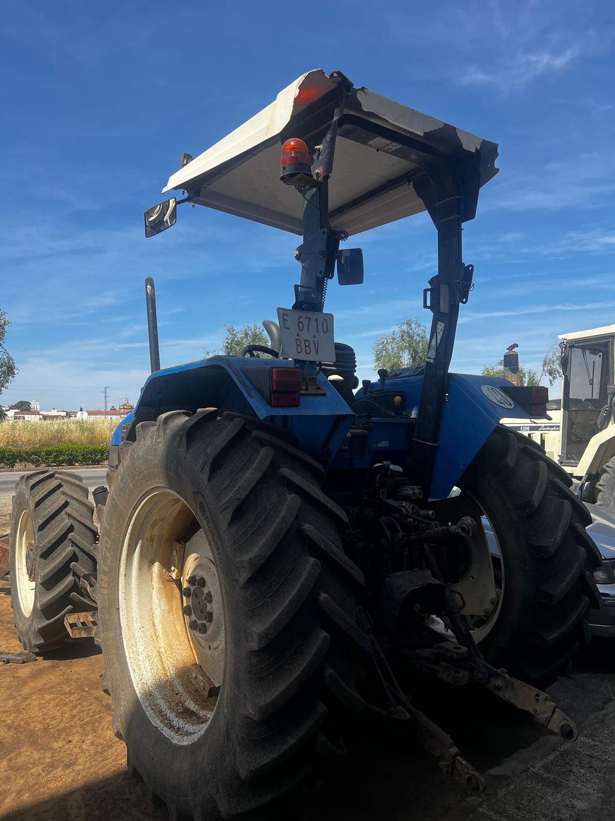 NEW HOLLAND TS90 - Imagen 8