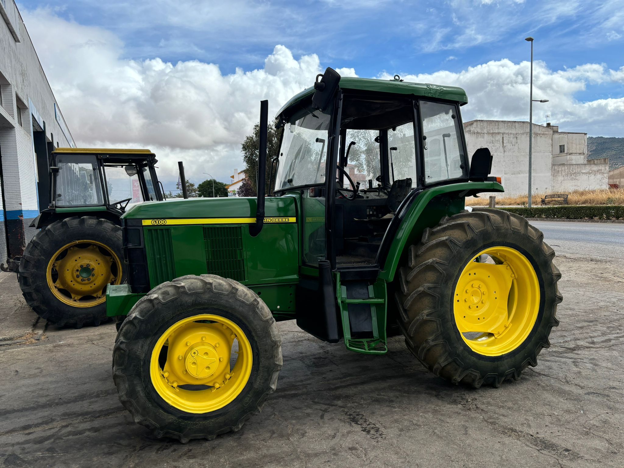 JOHN DEERE 6100 DT - Imagen 8