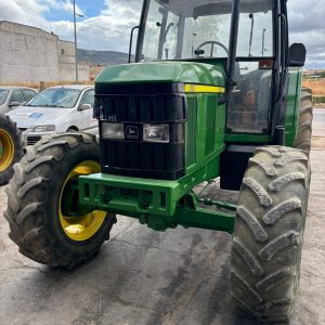 JOHN DEERE 6100 DT
